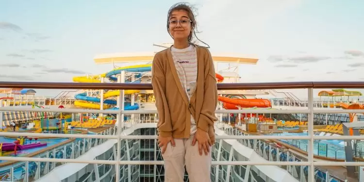 10 things I wish I'd done differently on my first cruise, from booking a better room to avoiding specialty restaurants