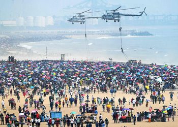 Five die of heat stroke at Indian Air Force event in Chennai