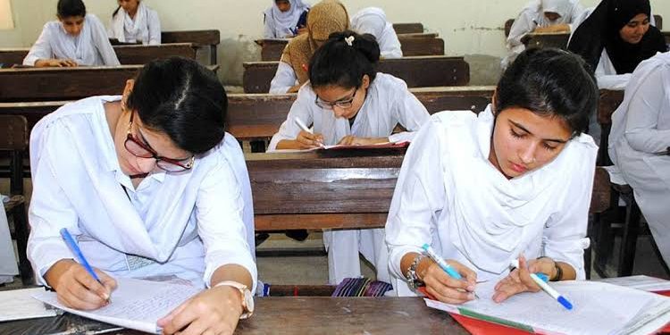 After 28 Years, Govt School Student Tops Matric Exams in Karachi