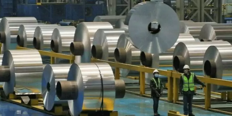 Aluminium rises on Guinea raw material supply concerns