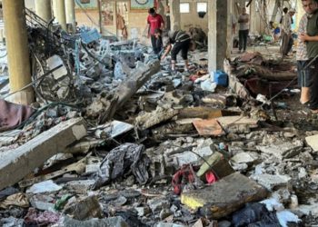 At least 17 Palestinians killed in Israeli strike on school in central Gaza, hospital says