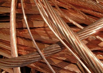Copper falls as China stimulus effect wears off in thin holiday trade