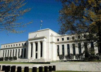 Fed’s Logan eyes more gradual rate cuts amid more balance sheet cuts