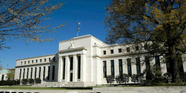 Fed’s Logan eyes more gradual rate cuts amid more balance sheet cuts