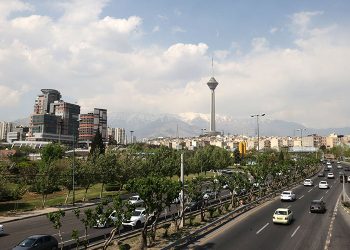 Germany, France, and Switzerland urge citizens to leave Iran as regional tensions surge
