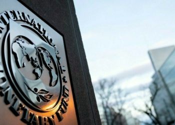IMF predicts slightly slower global growth in 2024 and 2025