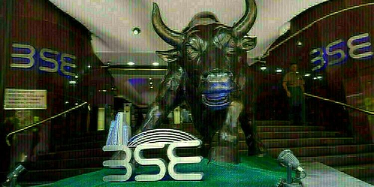 Indian shares drop as prospect of delayed domestic rate cuts dulls sentiment