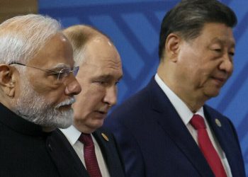 Modi and Xi agree to resolve differences, boost India-China ties