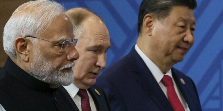 Modi and Xi agree to resolve differences, boost India-China ties