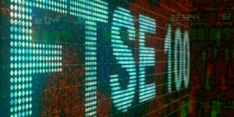 Oil stocks support FTSE 100, midcaps tumble as Iran attack report spooks markets