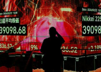 Shanghai stocks pare early surge on stimulus worries amid Asia retreat