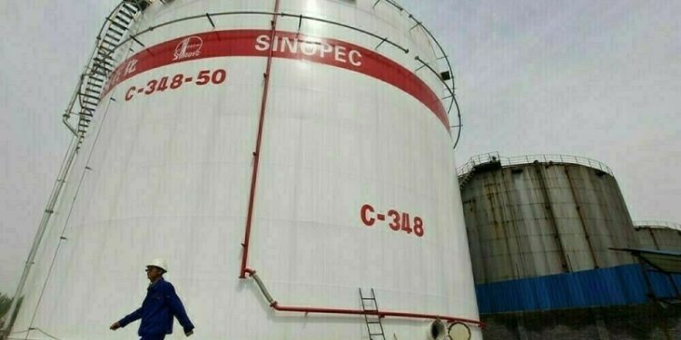 Sinopec says east China shale oil field pumping at 1,600 tons a day - Markets