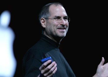 Steve Jobs once said what he really thinks about consultants — to a group of consultants