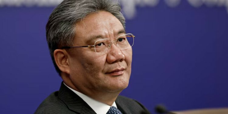 China’s commerce minister met Canadian trade minister to discuss tariffs