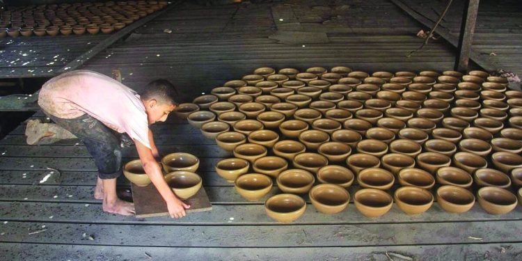 gazans have said they are struggling to find all types of basic household goods photo file