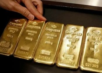 Gold set for worst week in 3 years as US dollar rallies