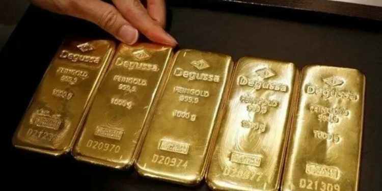 Gold set for worst week in 3 years as US dollar rallies