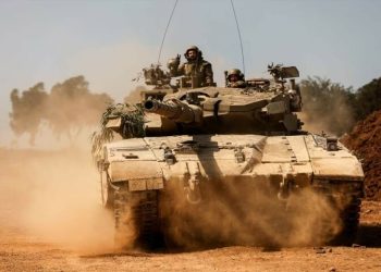Israeli tanks retreat from central Gaza camp, medics say 30 killed