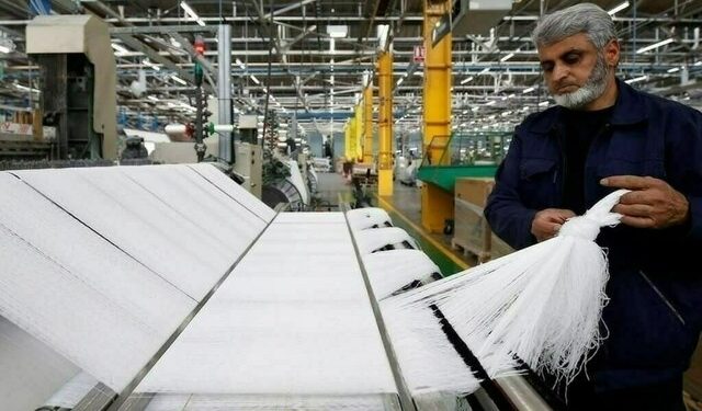 Jul-Oct textile group exports up 10.44pc - Business & Finance