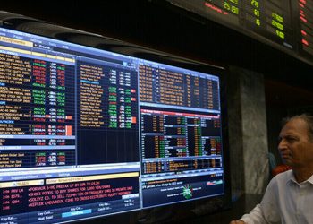 Historic high: KSE-100 crosses 100,000 as investors turn back focus on economy