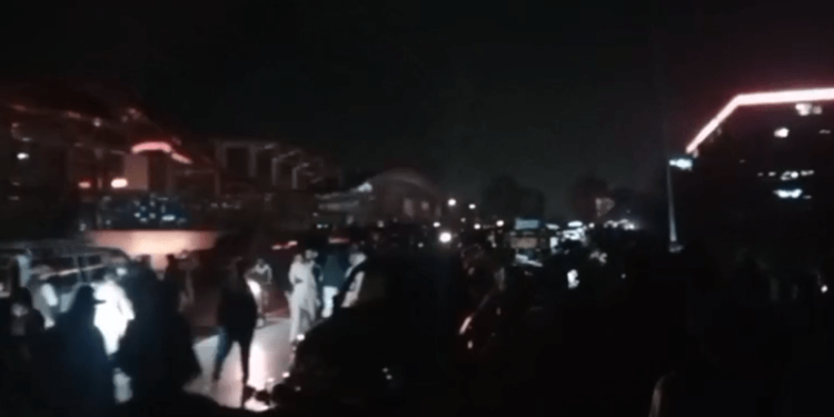 PTI says negotiations conditional to prisoners’ release as protesters gather at D-Chowk