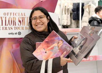 Photos show Taylor Swift fans lining up for 'The Eras Tour Book' at Target on Black Friday