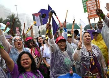 Protesters hold pro-Palestinian march in Rio ahead of G20