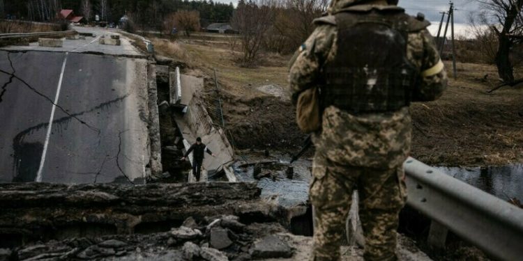 Ukraine vows no surrender, Kremlin issues nuke threat on 1,000th day of war