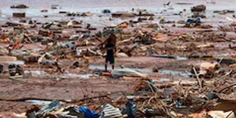 At least 13 dead in two crowd crushes in Nigeria