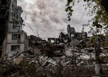 Depleted by war, Ukraine gives absconding soldiers second chance