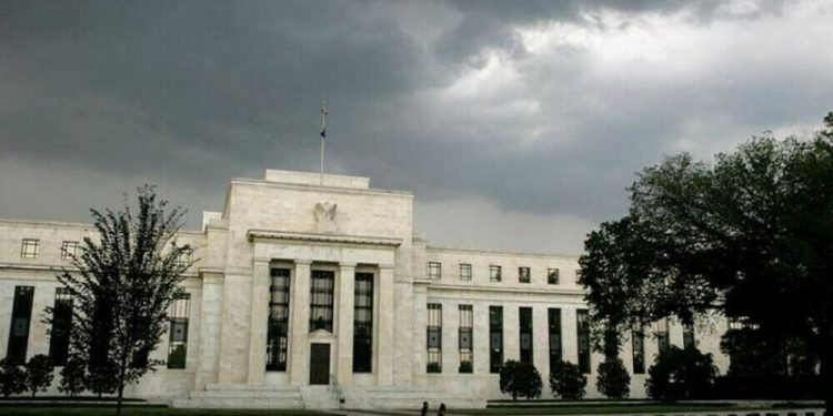 Fed seen poised to cut rates this month, debate 2025 pause