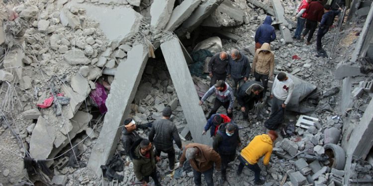 Gaza hospital shut after Israeli raid, director held: health officials