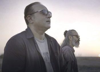 two rich male vocals seal the deal in mera sara tu photo file