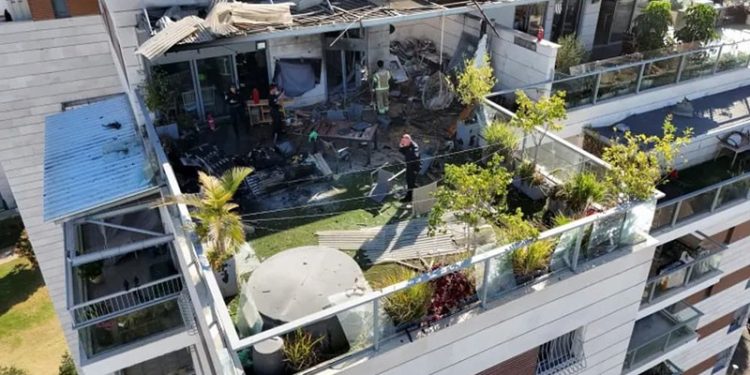 Houthi drone hits central Israeli residential building