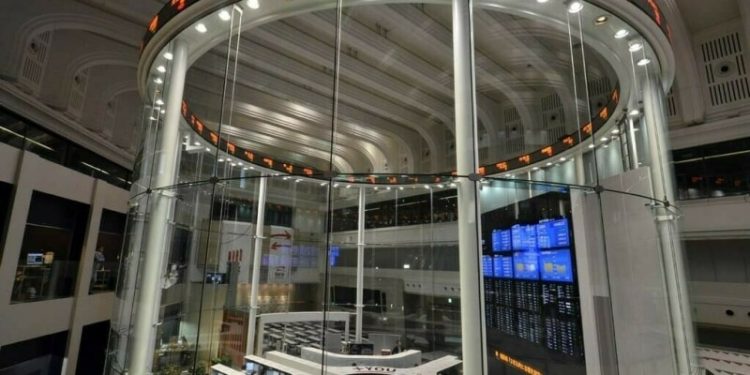 Japan’s Nikkei falls in thin holiday trading, Honda soars