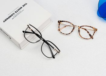 Lenslo Wins Brand of the Year at FPCCI Achievement Awards 2024