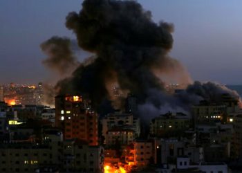 Palestinians accuse Israeli settlers of West Bank mosque fire