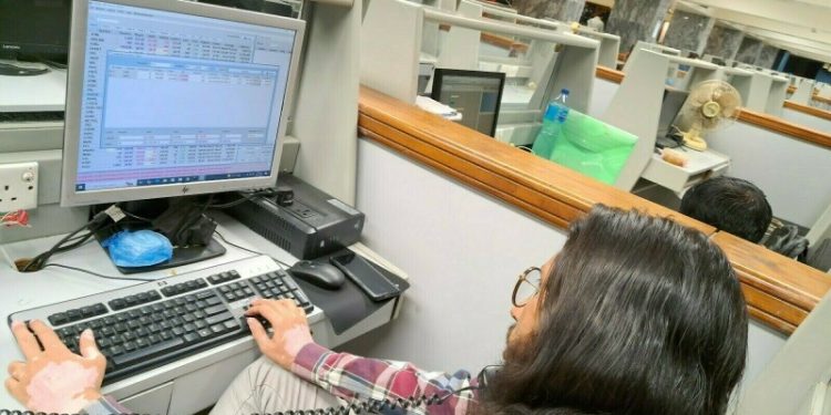 Profit-taking maintains grip as KSE-100 sheds over 1,500 points - Markets