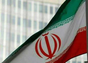 Scrambling to save energy, Tehran turns off highway lights