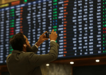 Stocks rebound, KSE-100 surges over 1,500 points