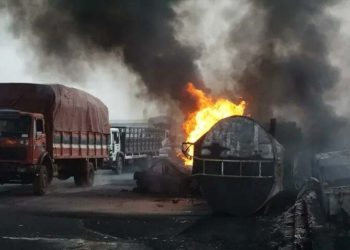 70 killed in central Nigeria as fuel truck explodes