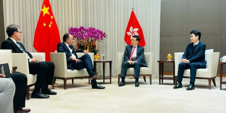 Aurangzeb, Lee explore opportunities to enhance Pakistan-Hong Kong economic ties - Pakistan