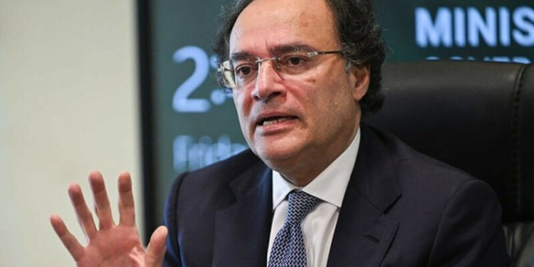 Aurangzeb departs for Hong Kong to attend 18th AFF