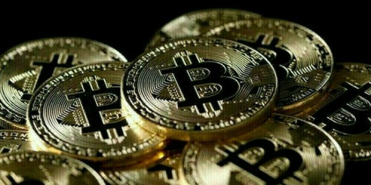 Bitcoin hits record above $109,000 awaiting Trump