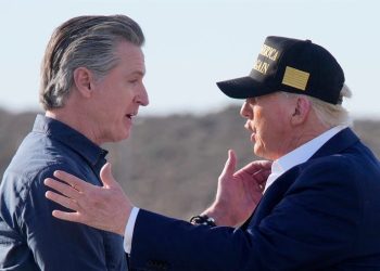 Donald Trump promises wildfire aid for Los Angeles after standoff over California water policies