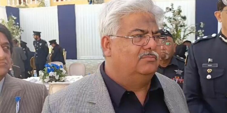 FBR chief stands firm on decision to purchase 1,010 cars for tax officers