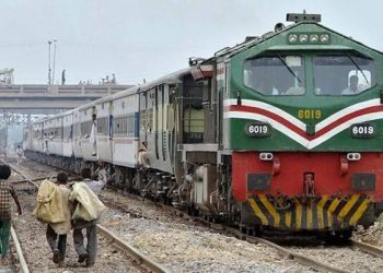 Govt Cuts 17,101 Railways Jobs to Reduce Expenses