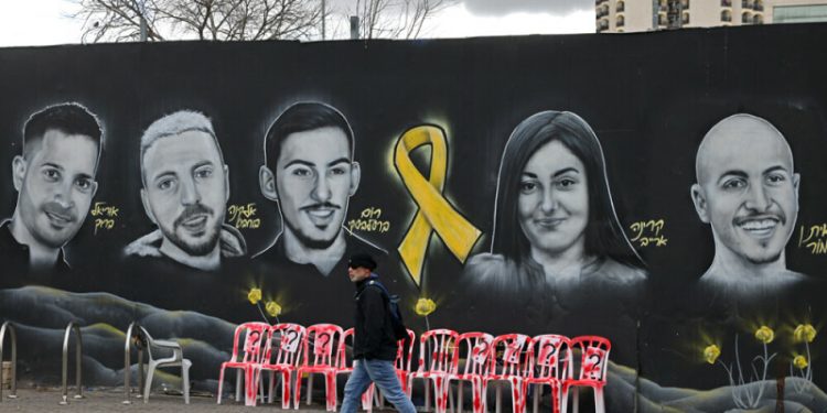 Hamas names four Israeli female soldiers to be released in hostage deal