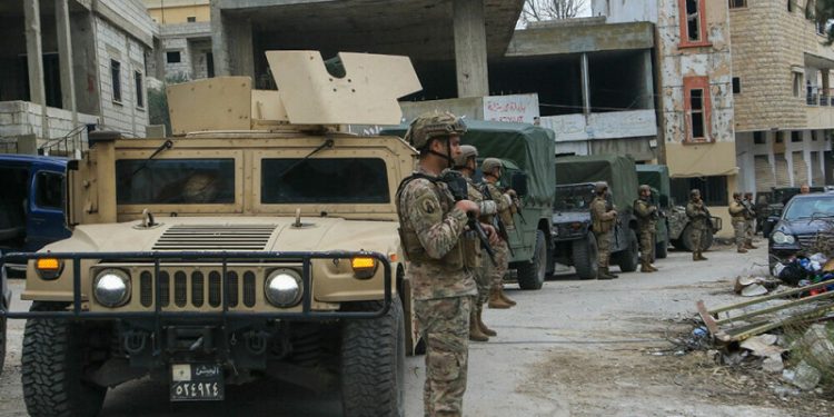 Israeli forces kill 15 in south Lebanon on pullout deadline