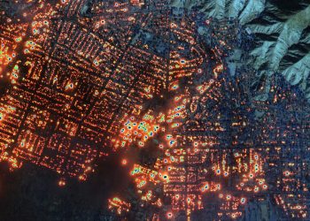 Los Angeles struggles to contain disaster as 5th wildfire breaks out in the Hollywood Hills